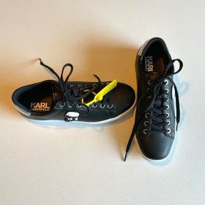 Karl Lagerfeld black leather sneakers w/ Karl icon appliqué, size EUR 37/US 6